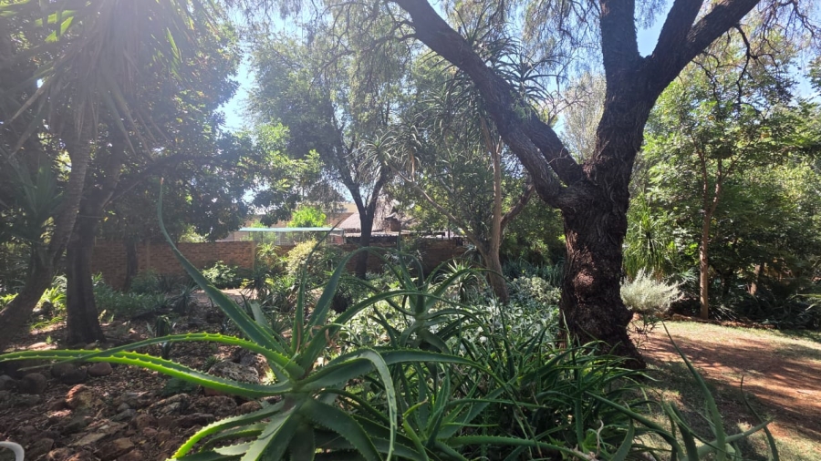 3 Bedroom Property for Sale in Hartbeesfontein North West